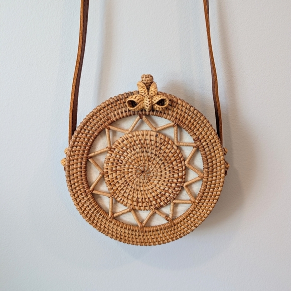 Handcrafted Tan Rattan Crossbody Bag - Picture 1 of 7